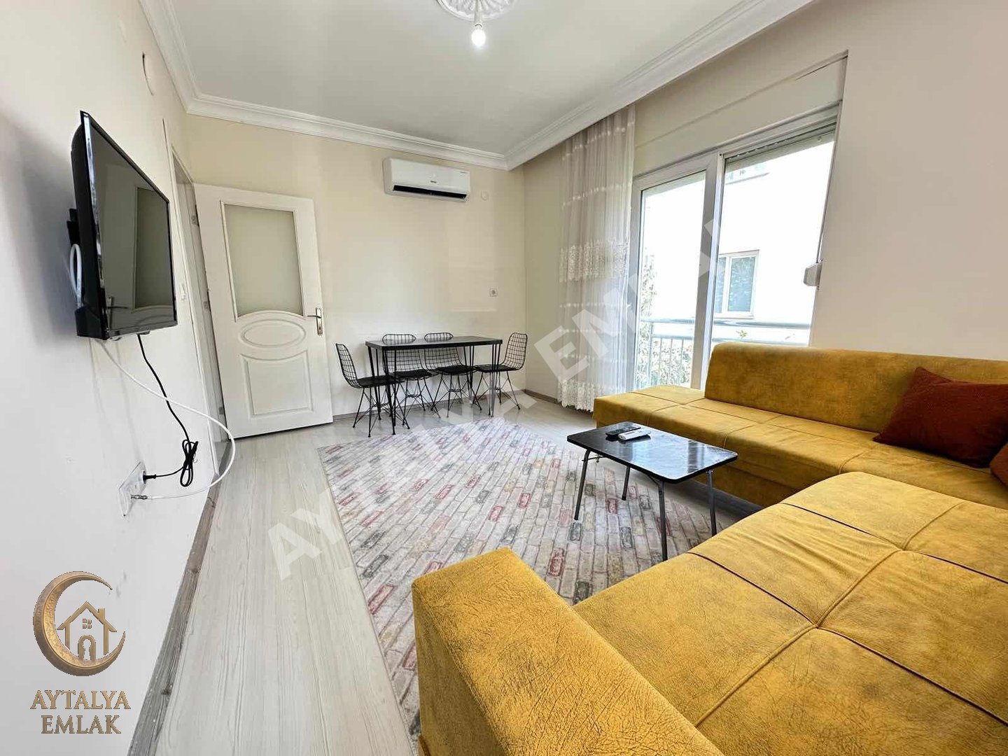 MÜKEMMEL KONUMDA 2+1 AYRI MUTFAKLI SATILIK DAİRE